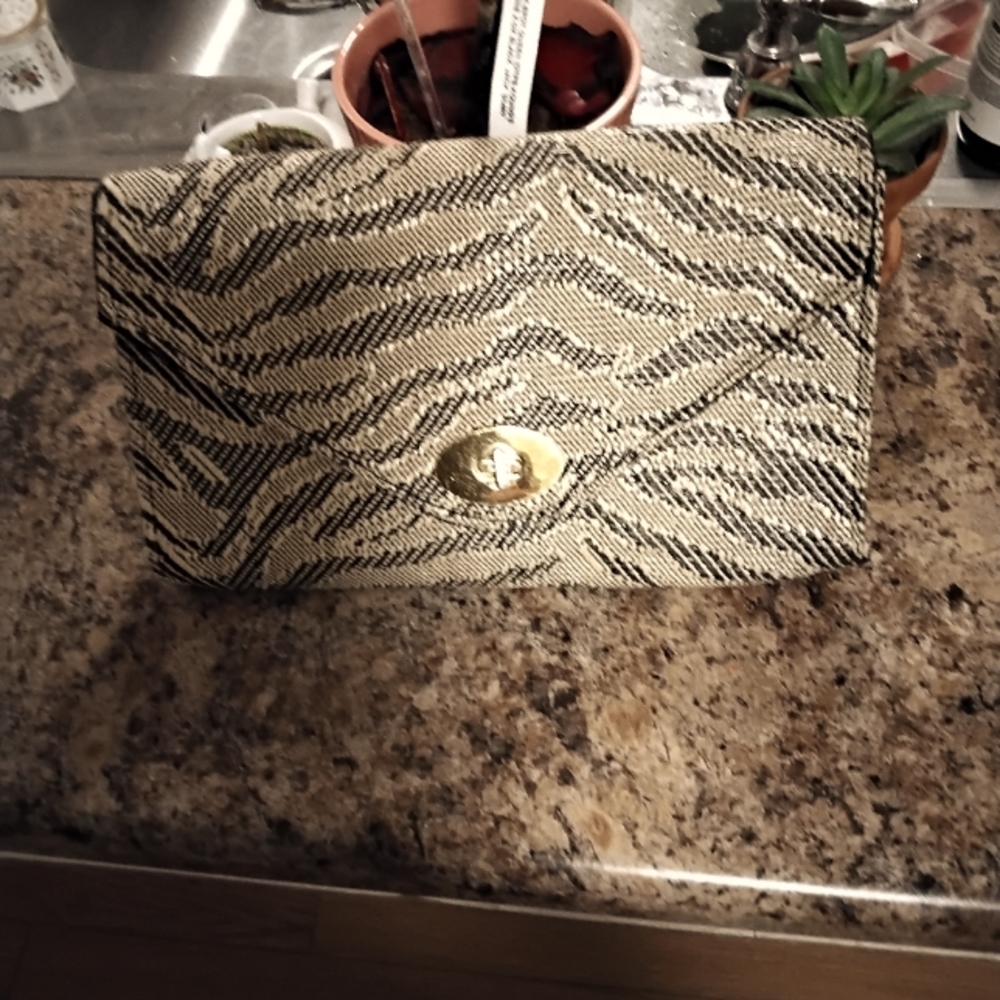 H&M clutch